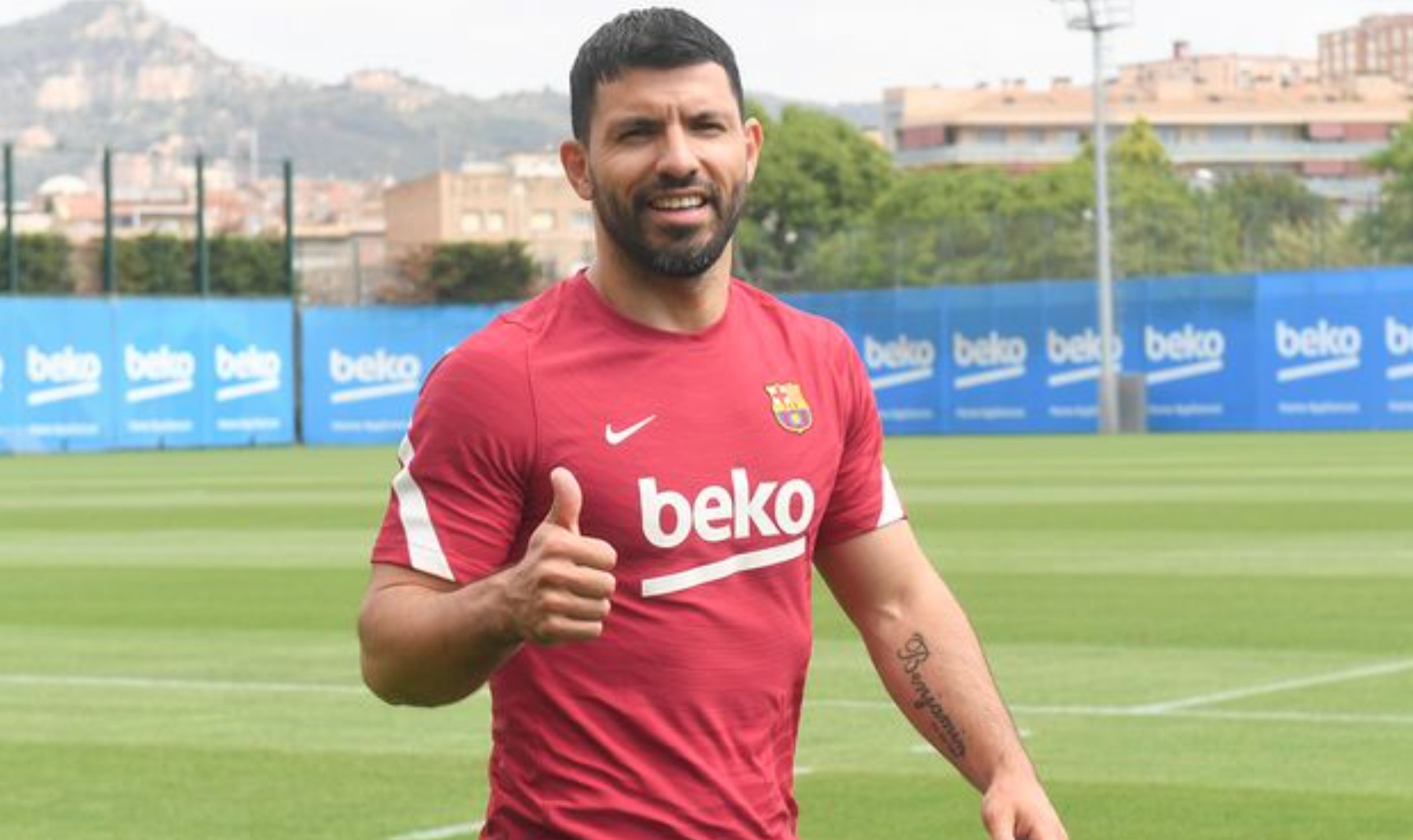 美国完胜奥地利,阿圭罗扛起全队 美国完胜奥地利,阿圭罗扛起全队