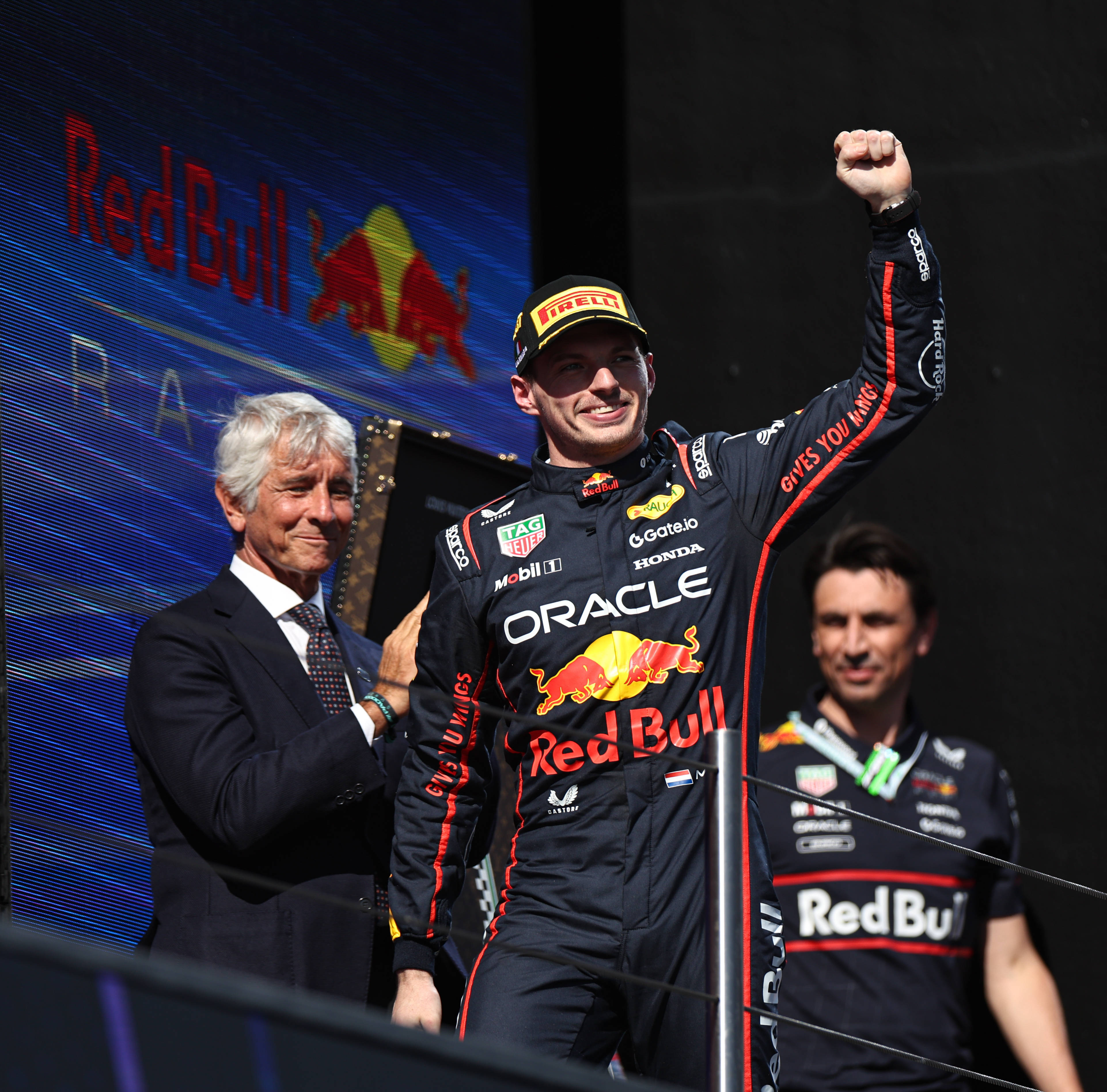 法拉利完胜雷诺车队，维斯塔潘惊艳四座