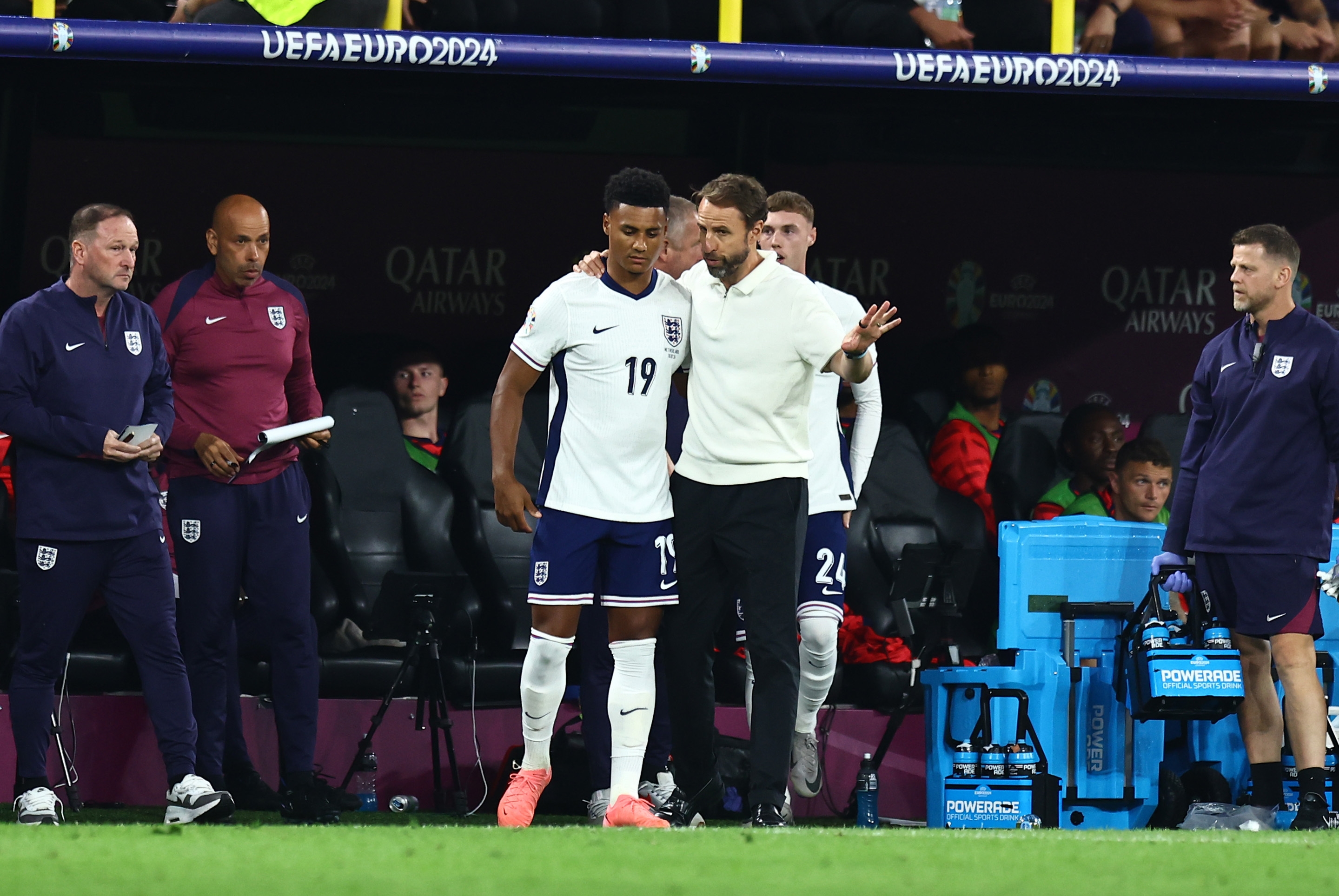 法国鏖战多特蒙德，梅西带队取胜