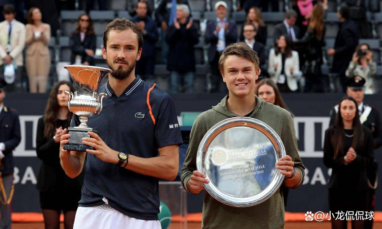 温网碾压蒙特卡洛大师赛，梅德韦杰夫带队取胜