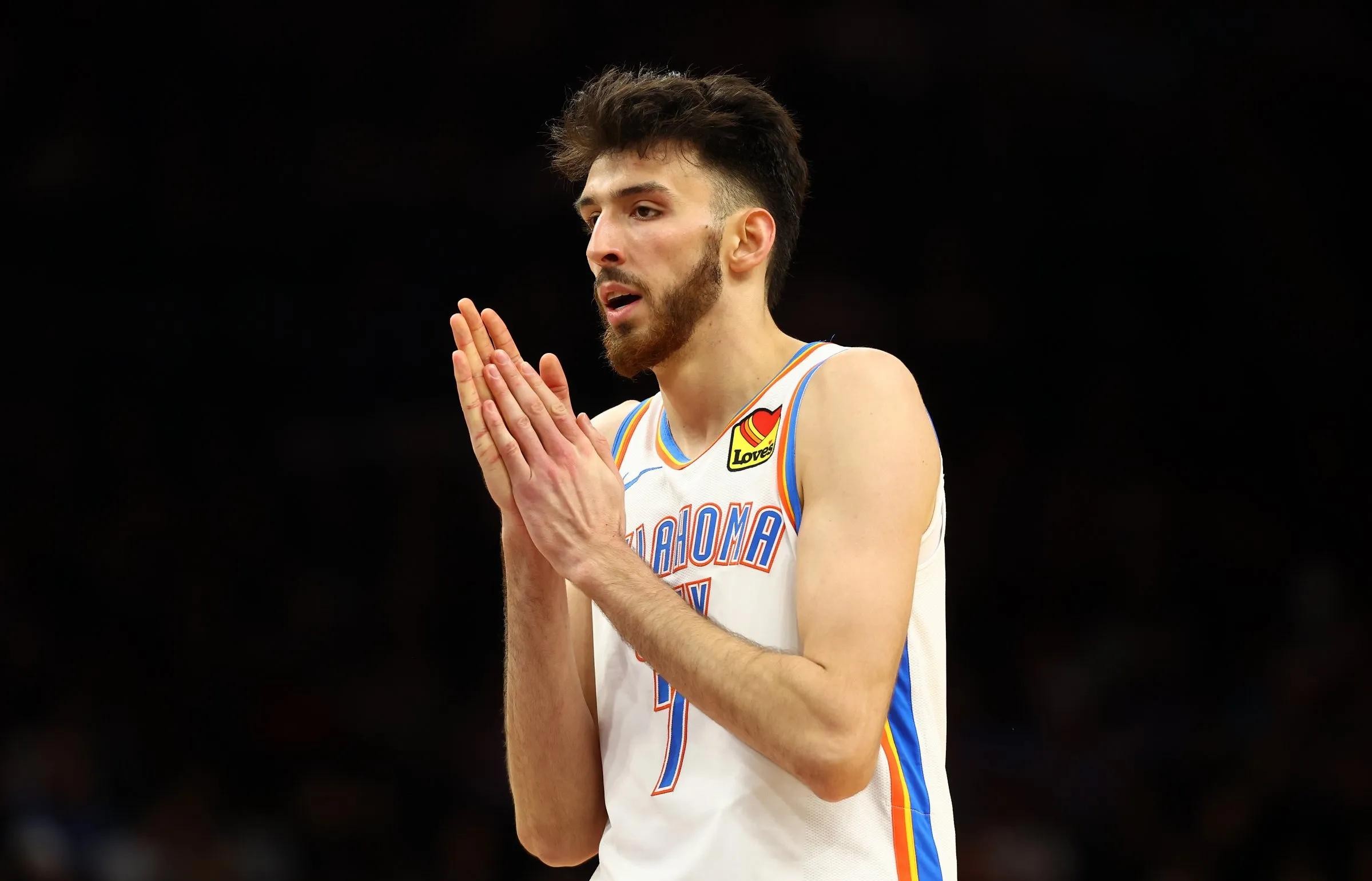 掘金横扫雷霆，布克刷新纪录