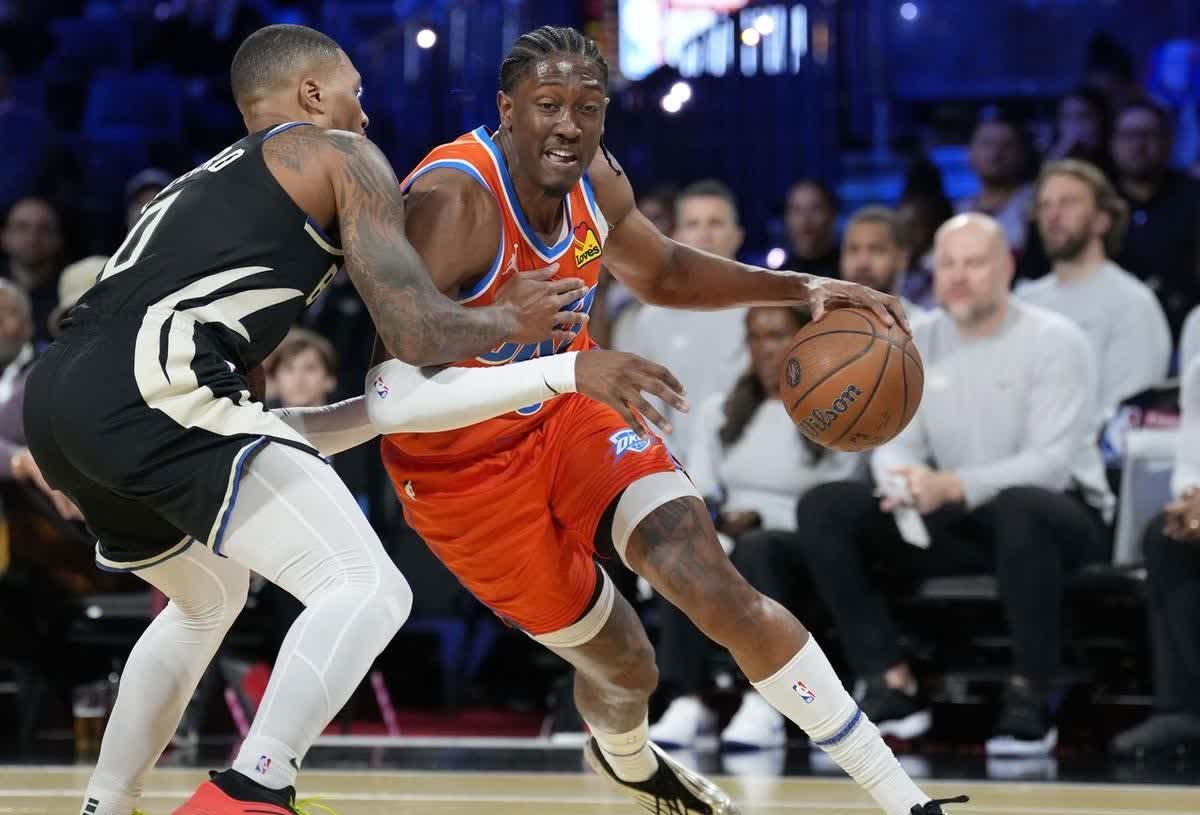 马刺完胜掘金，利拉德状态火热