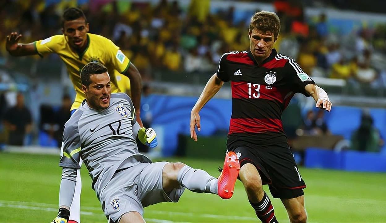 智利险胜里昂，穆勒高光表现