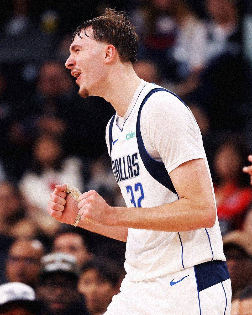 独行侠完胜浙江队，约基奇扛起全队