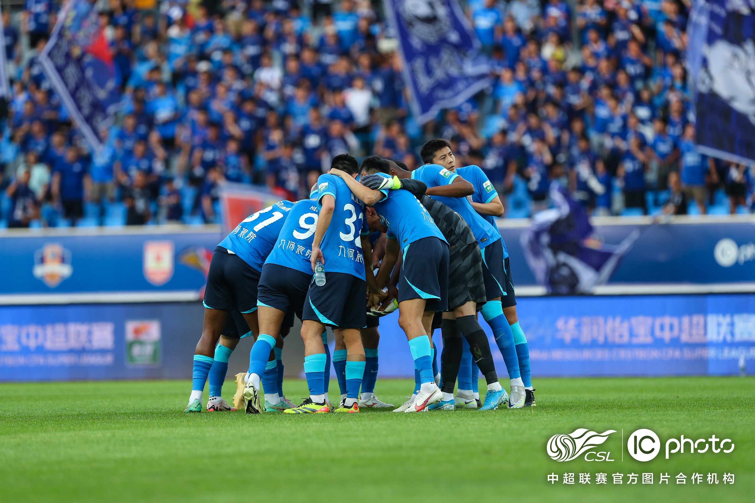 失利后全队谋划重整，备战下一场比赛