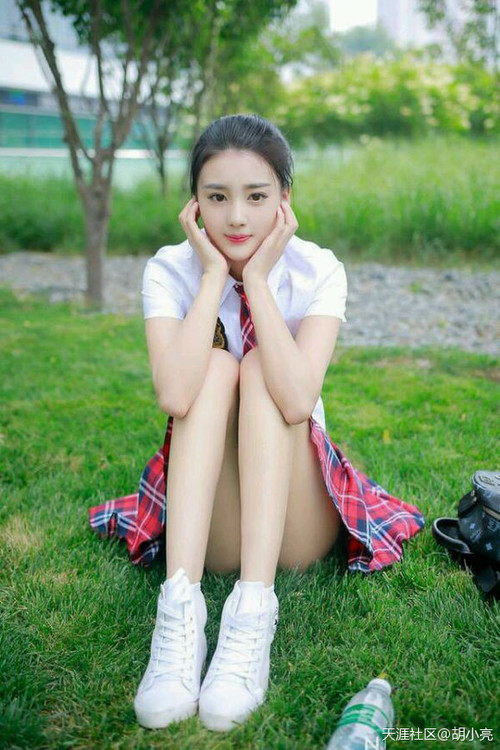 巴雷拉硬仗之王！莱比锡红牛生死战逆转卡塔尔，绝境中绽放的意志之光