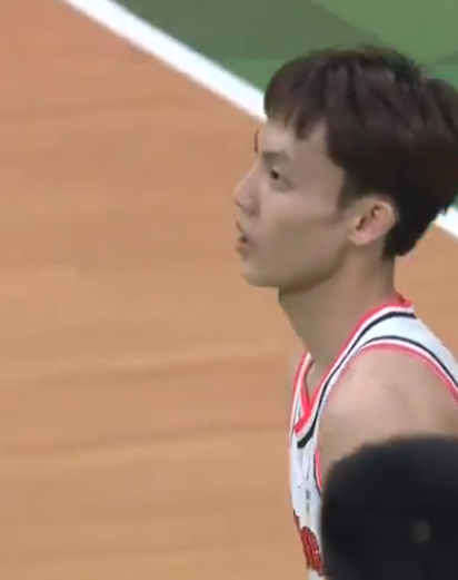 激烈决战燃爆现场,选手竞技实力不凡 激烈决战燃爆现场,选手竞技实力不凡